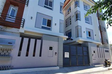 Houses for Sale in Commonwealth, Metro Manila .